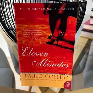 Eleven Minutes by Paulo Coelho - Paperback